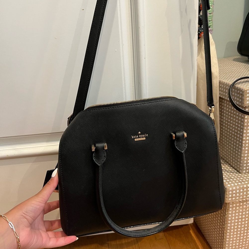💼: Kate Spade Shoulder Bag